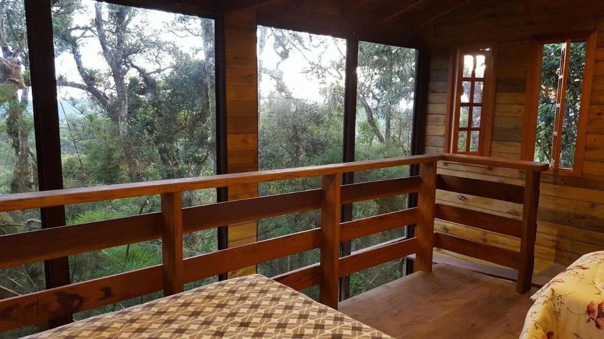 Chalé dos tucanos Campos do Jordão Exterior foto