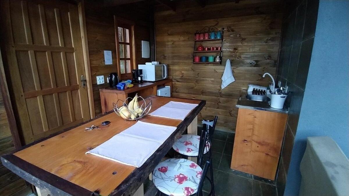 Chalé dos tucanos Campos do Jordão Exterior foto